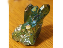 Zelený AQUA AURA  Quartz Cluster